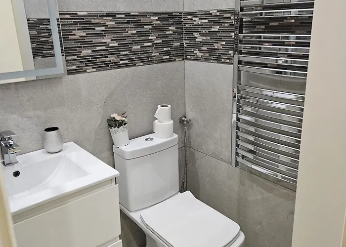 Designer Downtown Gem * Budapeşte