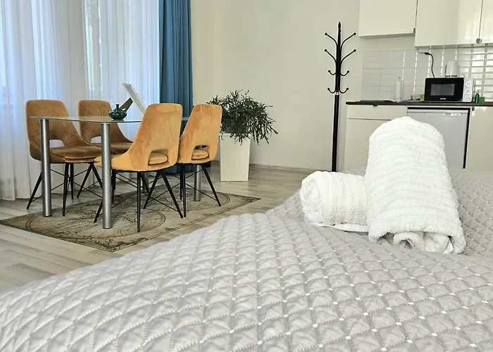 Designer Downtown Gem