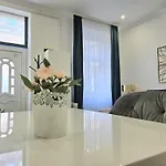 Designer Downtown Gem * Budapest