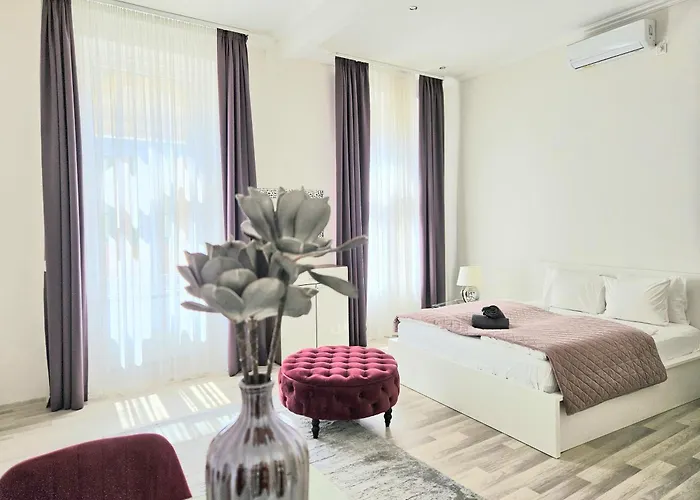 Apartman Designer Downtown Gem *